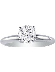 Round diamond engagement ring 